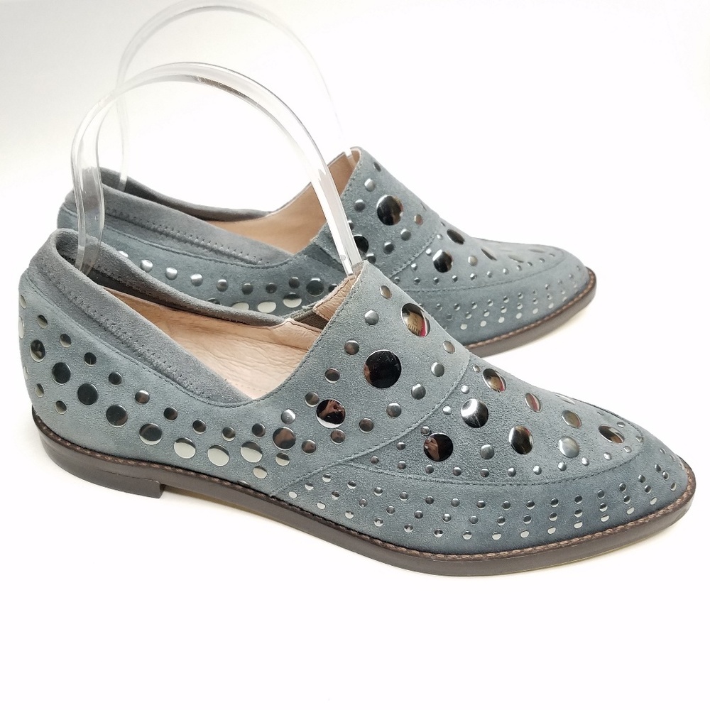 Cecelia New York Studded Pointy Loafer Mule --B5